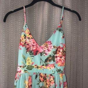 Floral backless maxi dress